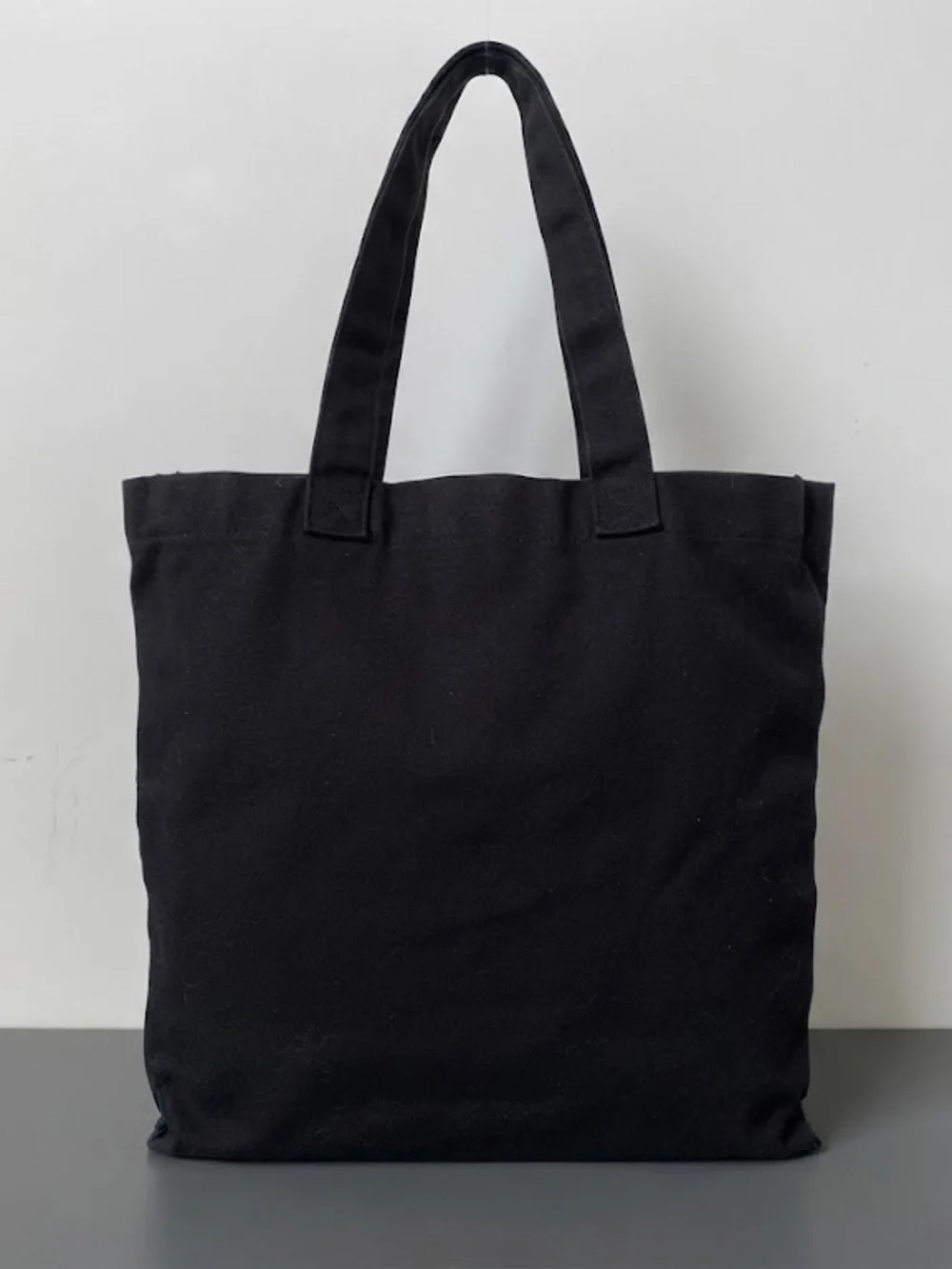 Daisy Marc Jacobs Black Canvas Tote Metallic Gold Logo & Floral Print